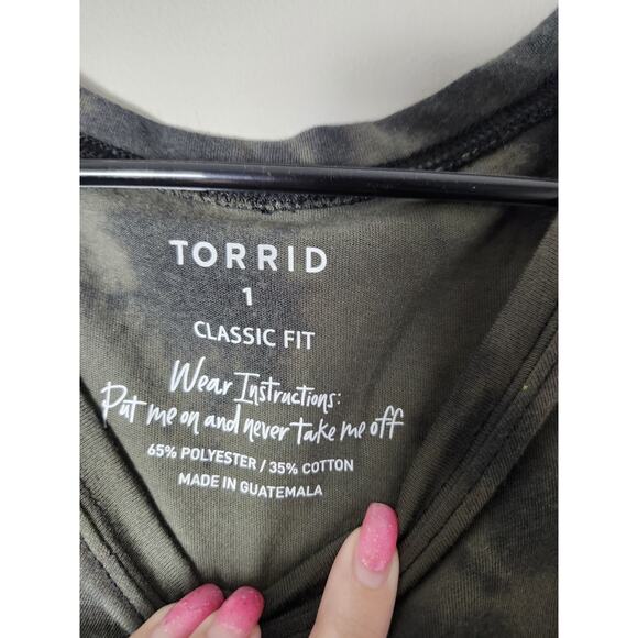 Torrid T-Shirt Plus Size 1X Halloween Creep It Real Green Tie Dye Short Sleeve - Picture 4 of 5